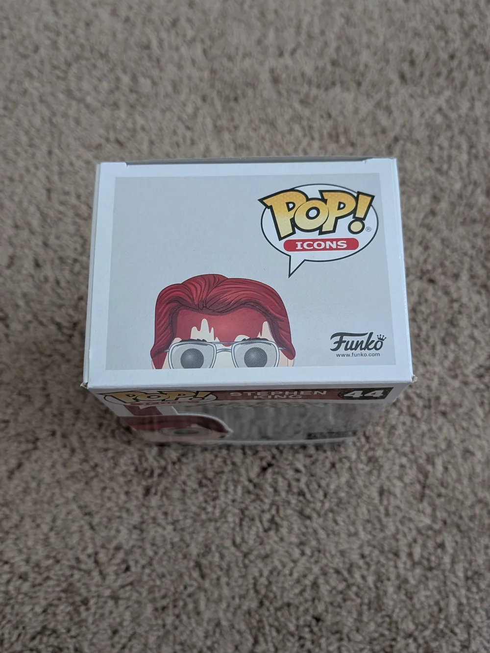 Funko Pop! Icons Stephen King #44 Vinyl Figure - Red Hair, Black Outfit - Picture 2 of 6